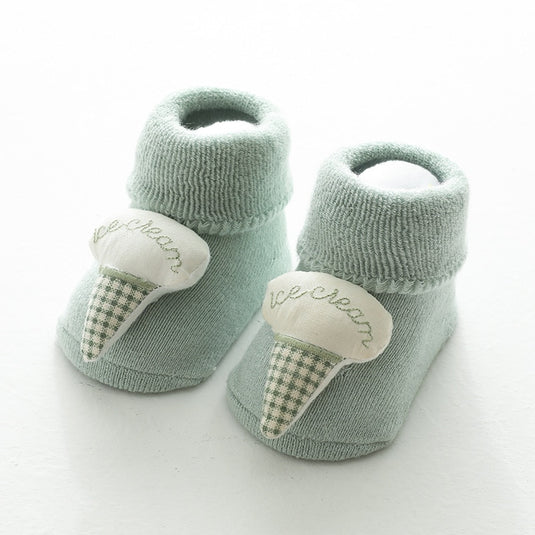 Newborn baby warm socks, beautiful model and high quality