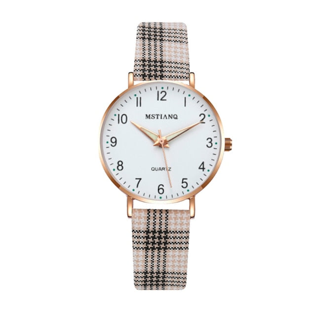 Load image into Gallery viewer, 2022 new watch for women Leather strap, glow-in-the-dark hands, some with a ring
