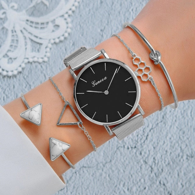 Load image into Gallery viewer, Luxury Women's Quartz Watch With matching accessories for the watch 6_colors
