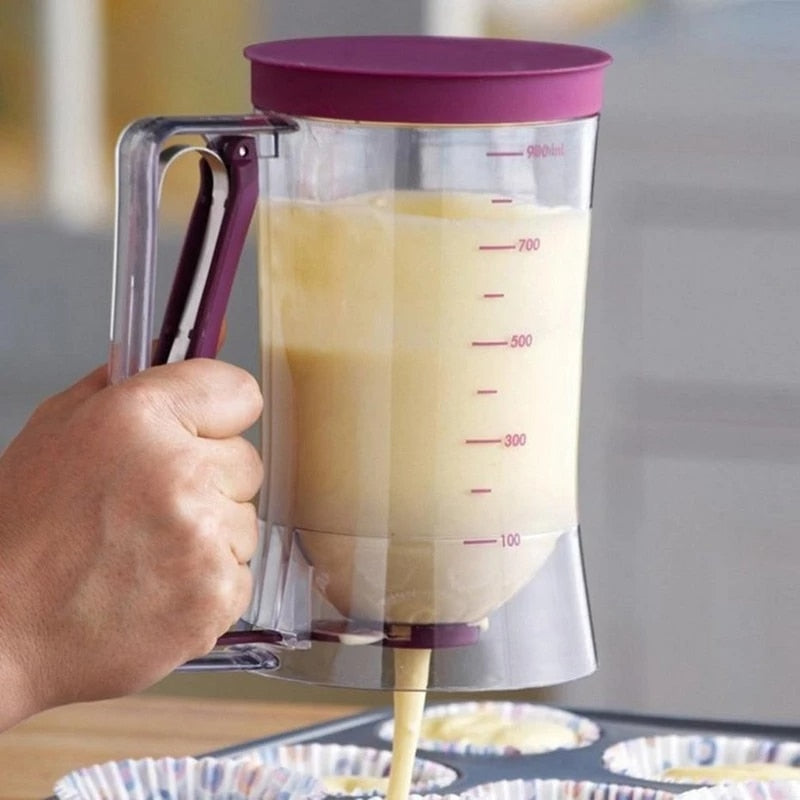 Load image into Gallery viewer, pancake jug Put the pancake mixture in it Then put the right amount of butter in the pan
