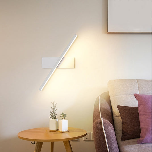 Modern lamp, for the bedroom, rotatable 330 degrees, suitable for room decor, black and white colors