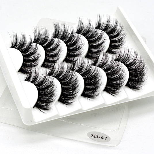 3D eyelashes are reusable, long and beautifully shaped