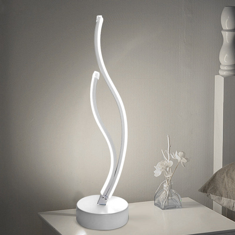 Load image into Gallery viewer, led desk lamps, Threaded shape, for office and home decorations. Various shapes
