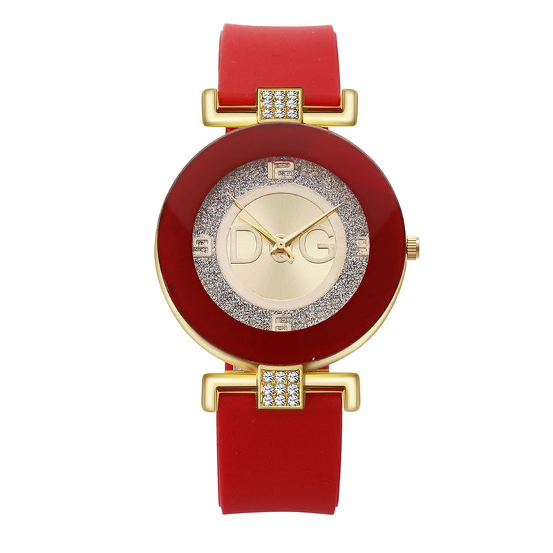 Load image into Gallery viewer, Women's watch from quartz Simple and beautiful design for ladies silicone bracelet

