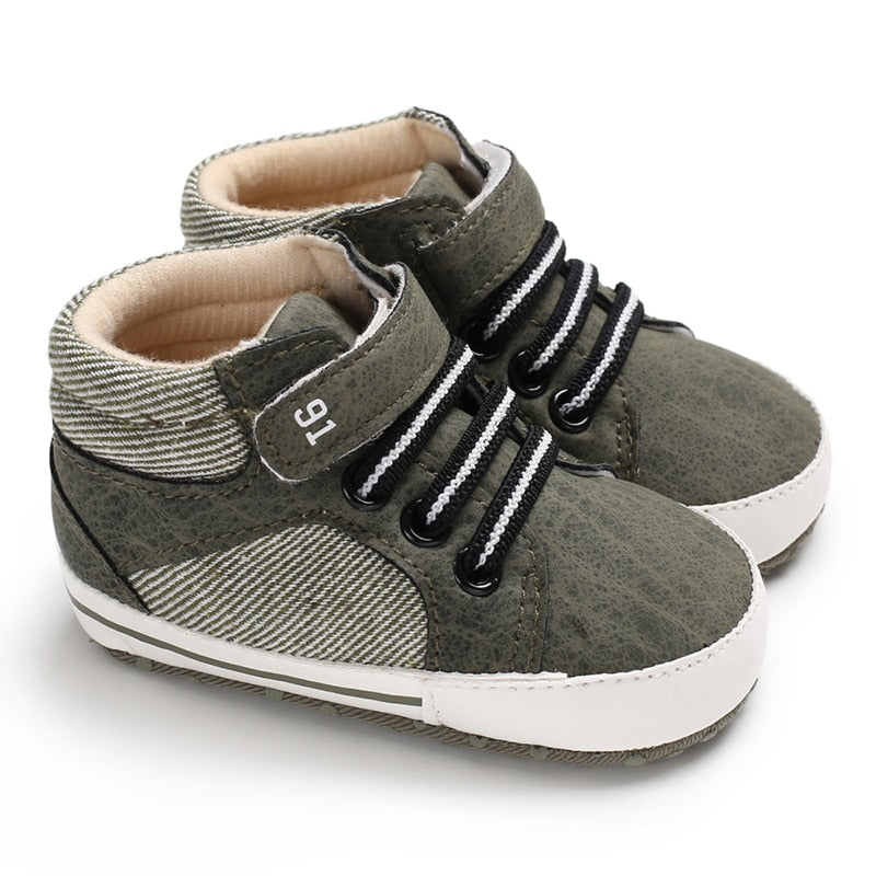 Load image into Gallery viewer, Baby shoes for newborn boys walking shoes lumbar soles anti slip
