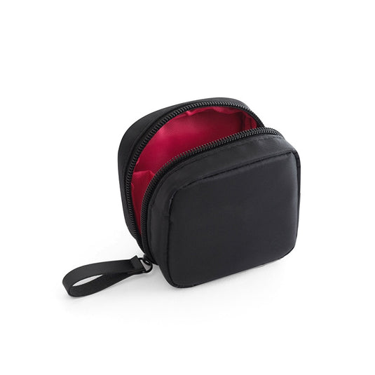 Make-up bag You can take your makeup everywhere can accommodate a lot of bright colours