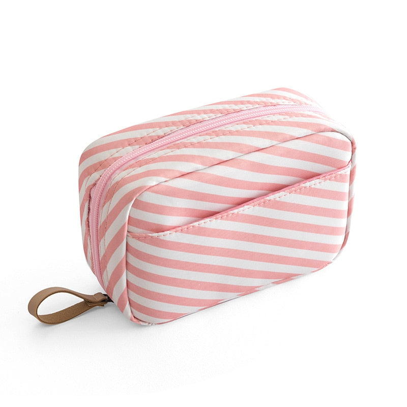 Load image into Gallery viewer, Make-up bag You can take your makeup everywhere can accommodate a lot of bright colours

