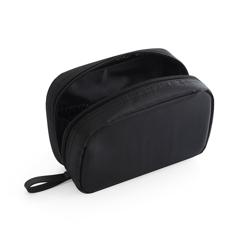 Load image into Gallery viewer, Make-up bag You can take your makeup everywhere can accommodate a lot of bright colours
