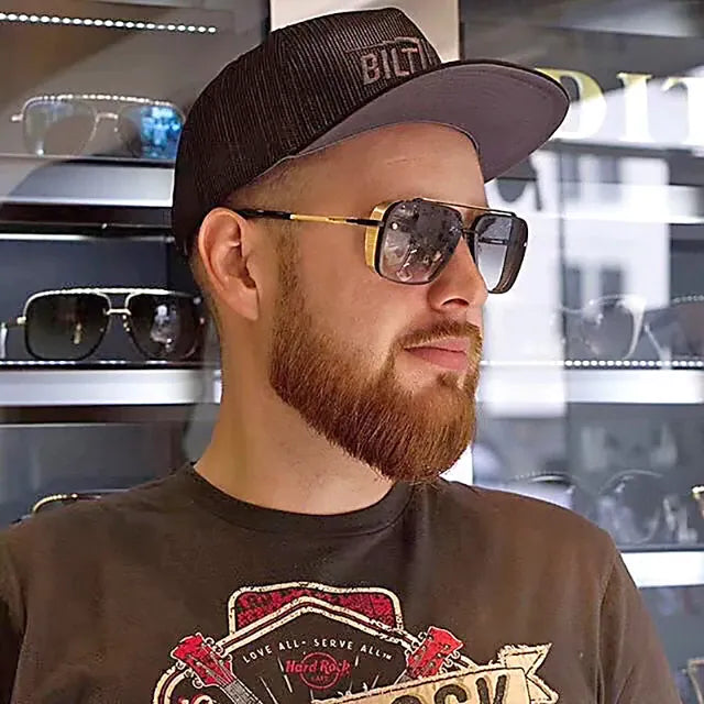 Load image into Gallery viewer, luxury sunglasses for men Eye protection lenses square lenses Made of the finest materials
