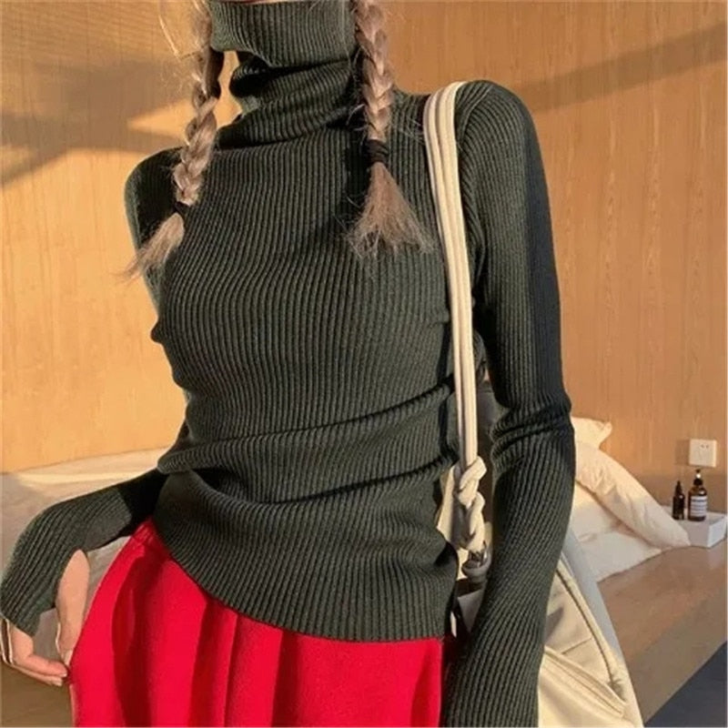 Load image into Gallery viewer, Beautiful and soft women's sweater warm for winter Long and round neck.. neck warmer 9_colors
