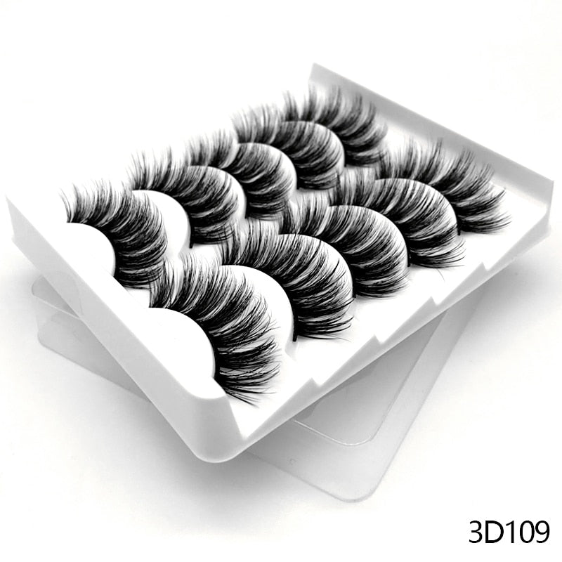 Load image into Gallery viewer, 3D eyelashes are reusable, long and beautifully shaped
