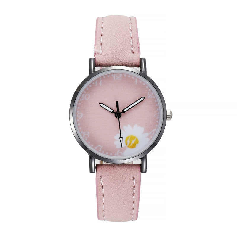 Load image into Gallery viewer, 2022 new watch for women Leather strap, glow-in-the-dark hands, some with a ring
