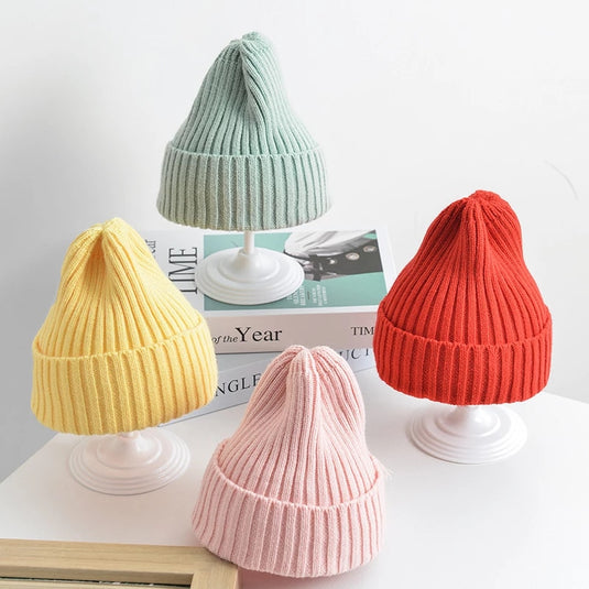 Soft fleece hat for babies, warm and comfortable for winter, to make your baby happy