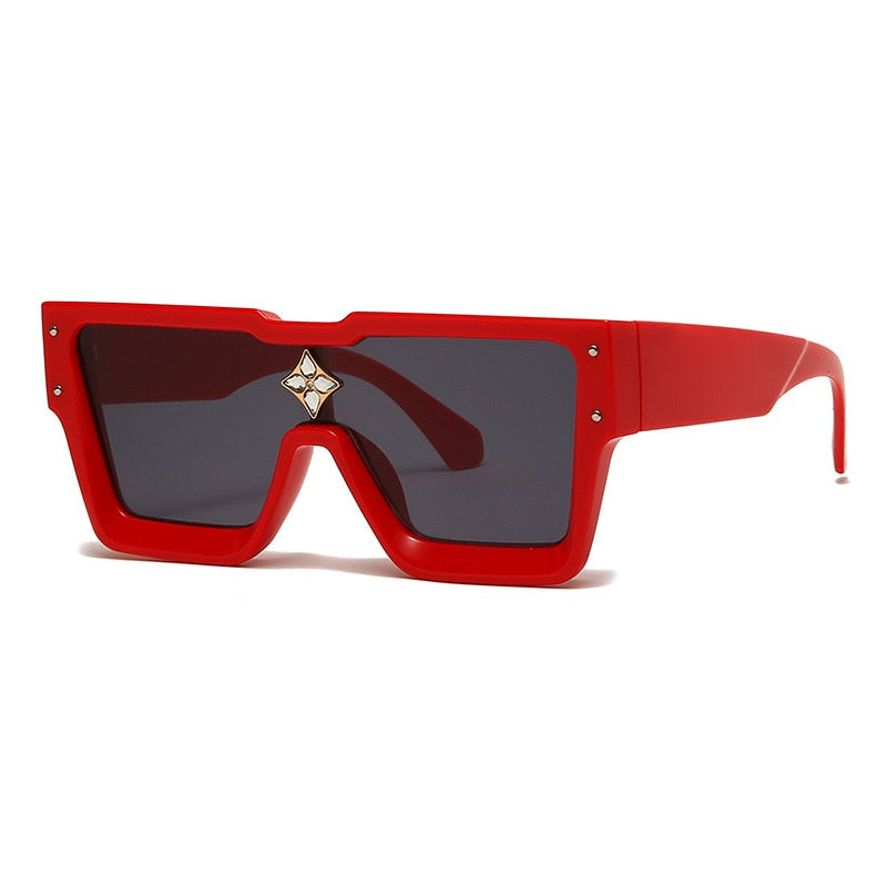 Load image into Gallery viewer, SHAUNA Luxury Crystal Oversized Women Square Sunglasses Trending Shades
