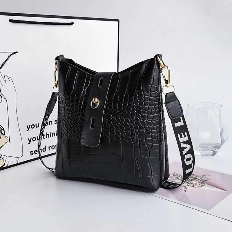 Load image into Gallery viewer, Luxurious women's sweetheart high quality from the skin Latest fashion 2022
