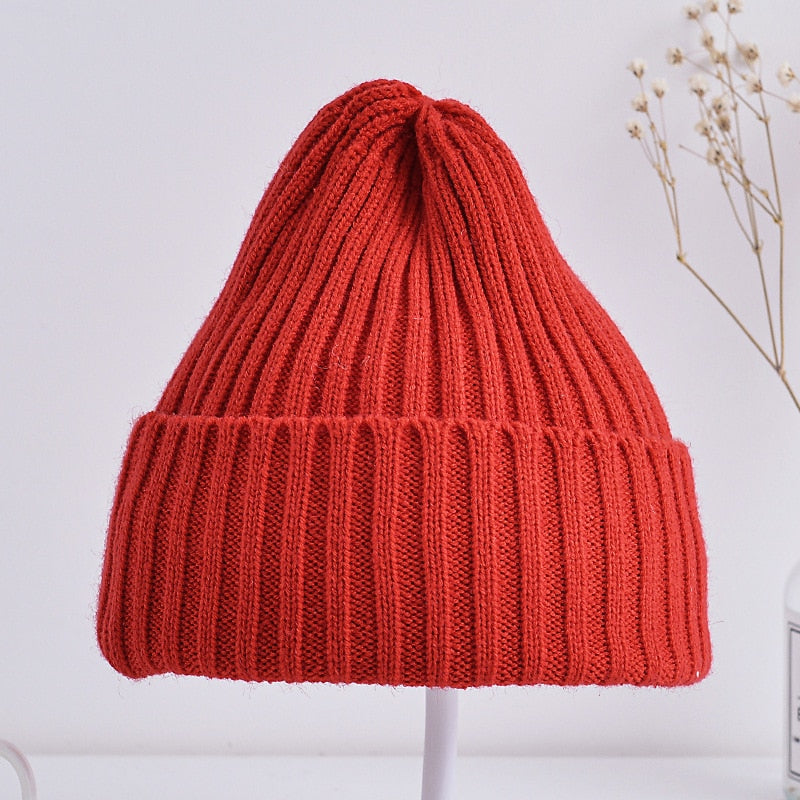 Load image into Gallery viewer, Soft fleece hat for babies, warm and comfortable for winter, to make your baby happy
