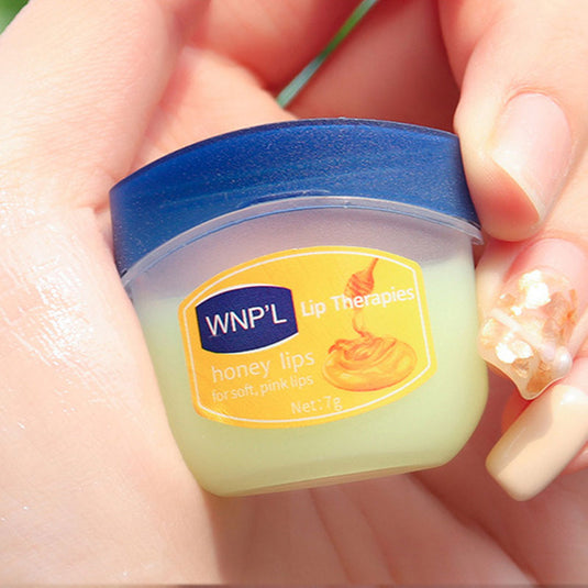 An anti-sticky lip balm for chapped and dry lips and keeps them moisturized all day long.