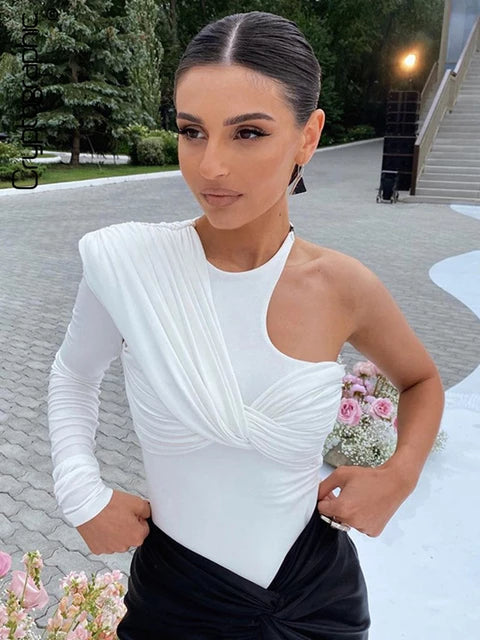 One-shoulder cotton blouse with a distinctive shape, and unique colors