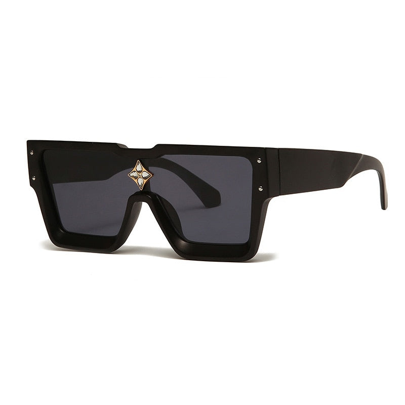 Load image into Gallery viewer, SHAUNA Luxury Crystal Oversized Women Square Sunglasses Trending Shades
