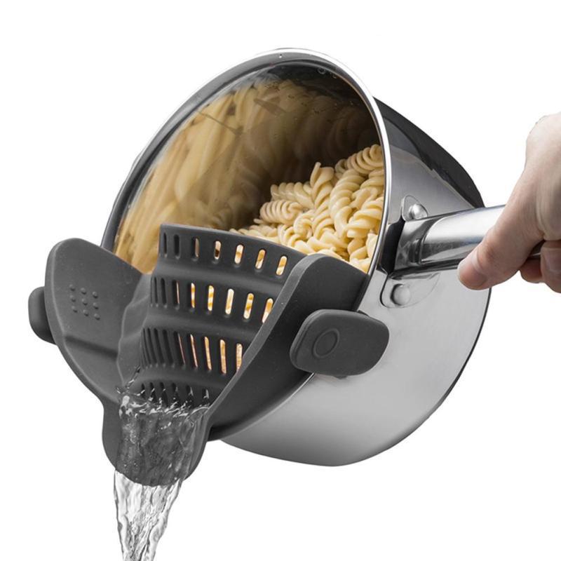 Load image into Gallery viewer, silicone food strainer To filter the water from the hot pot With the ends fixed on the bowl 5 colors
