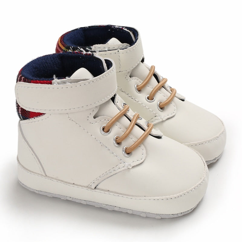 Load image into Gallery viewer, Baby shoes for newborn boys walking shoes lumbar soles anti slip
