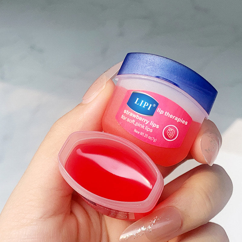 Load image into Gallery viewer, An anti-sticky lip balm for chapped and dry lips and keeps them moisturized all day long.
