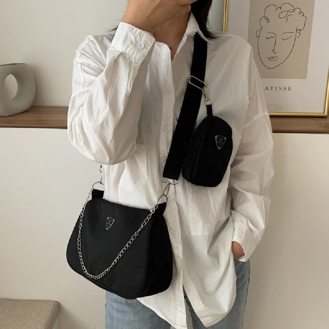 Load image into Gallery viewer, 2022 New Retro Women Crossbody Bags ,Style Crescent Chain Underarm Shoulder Bags, High Quality Square Solid Bags
