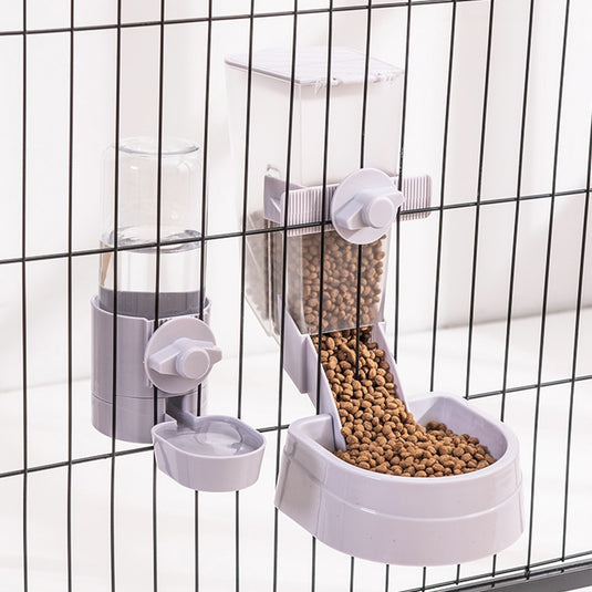 pet cage For cats, dogs and rabbits It has a dispenser for water and food.