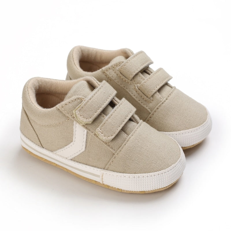 Load image into Gallery viewer, Baby shoes for newborn boys walking shoes lumbar soles anti slip
