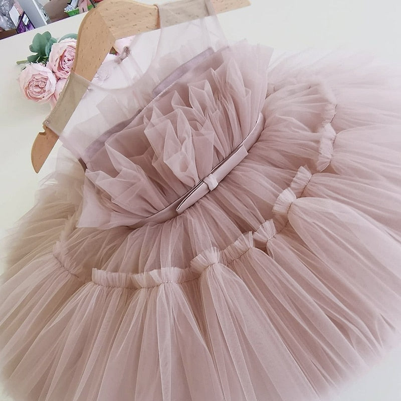 Load image into Gallery viewer, Dresses for baby girls, suitable for birthdays and baptisms Suitable for ages: 1" 2" 3 all sizes
