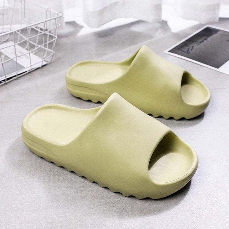 Load image into Gallery viewer, Men's slippers 2022 prevent slip Comfortable for home use
