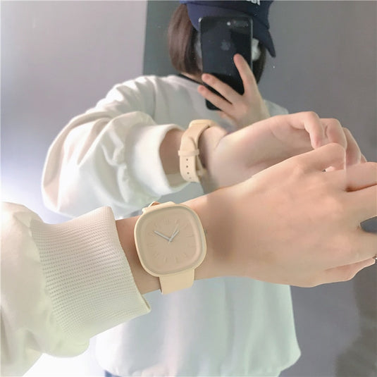 Women's watch suitable for your daily life sports bright colours leather bracelet 18 colors