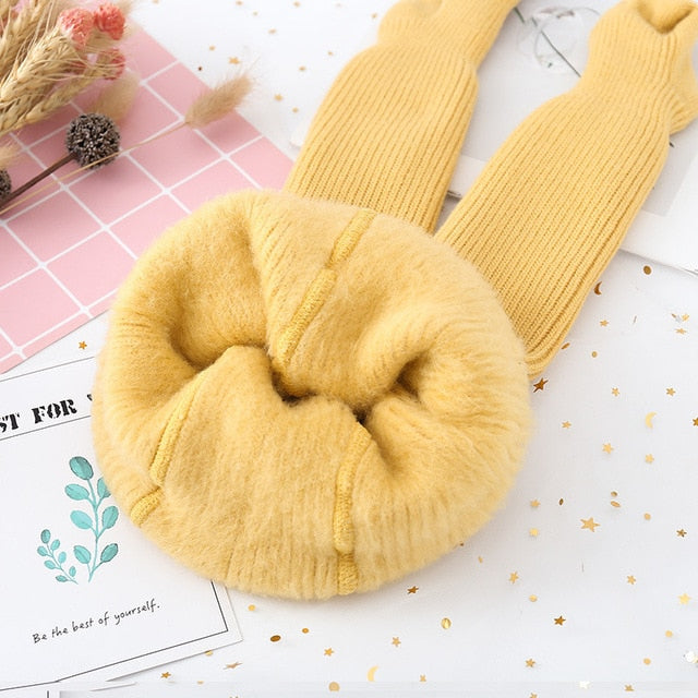 Load image into Gallery viewer, Long socks for baby girls,woolen,warm in winter,lovely colors
